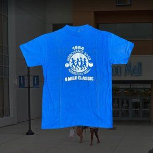 Vintage 1984 NJ Hamilton Mall 5 Mile Classic Tee